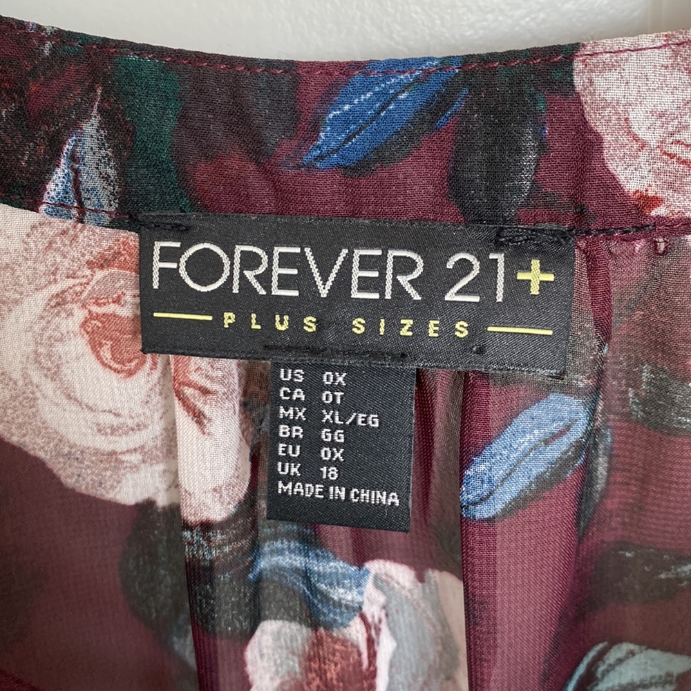 Forever 21 + plus size Burgundy floral shell high low dress size 0X / XL - Picture 2 of 3